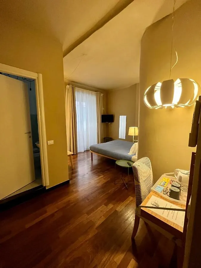 Hotel Mama La Spezia Pensión