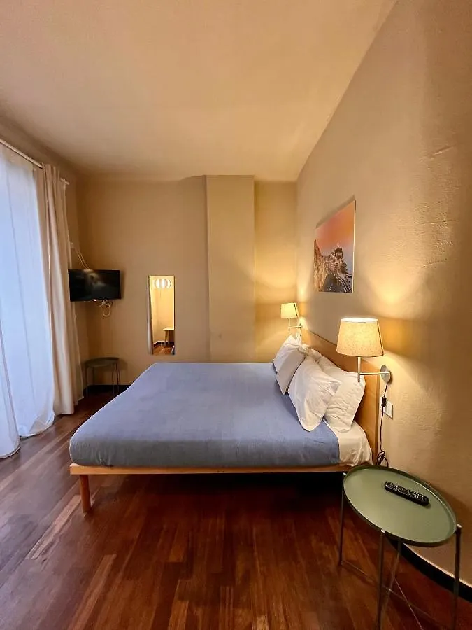 Hotel Mama La Spezia