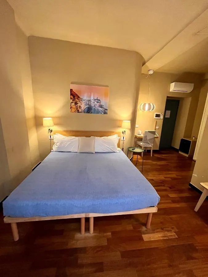 Pensión Hotel Mama La Spezia